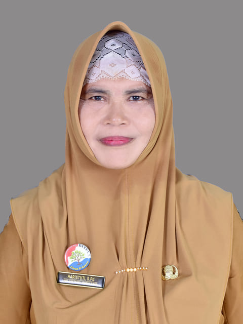 Pasfoto Haristuti, S.Pd.